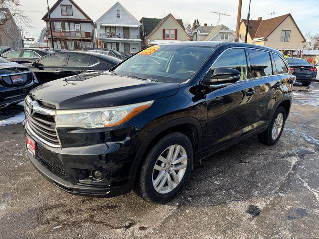 used 2015 Toyota Highlander car, priced at $11,995