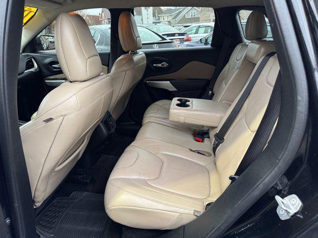 used 2018 Jeep Cherokee car, priced at $10,995