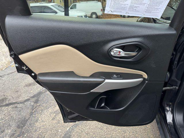 used 2018 Jeep Cherokee car, priced at $10,995