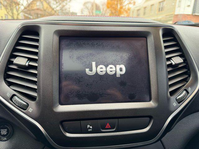 used 2019 Jeep Cherokee car, priced at $13,995