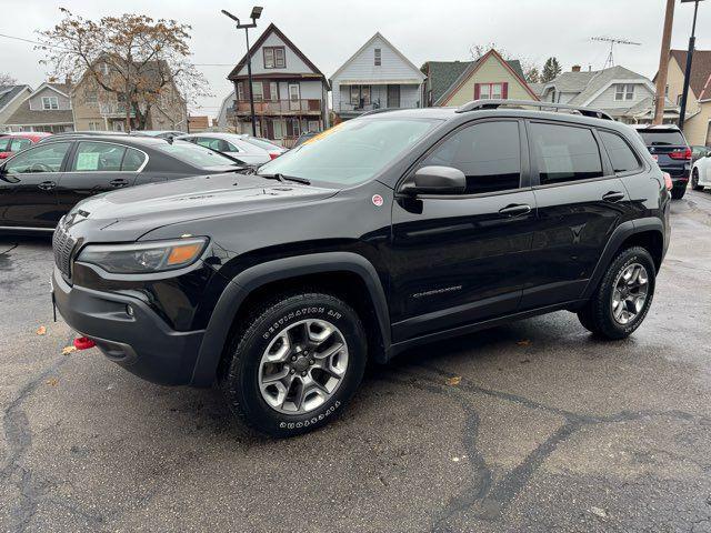 used 2019 Jeep Cherokee car, priced at $13,995