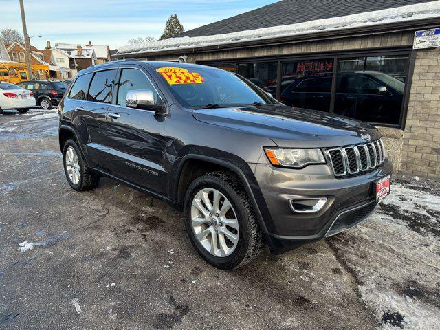 used 2017 Jeep Grand Cherokee car, priced at $12,995