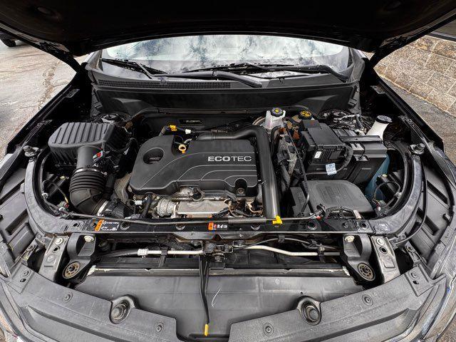 used 2021 Chevrolet Equinox car, priced at $10,995