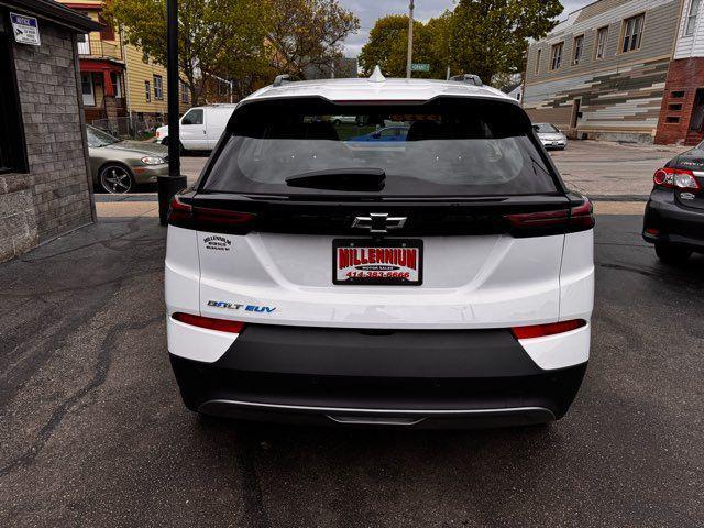 used 2022 Chevrolet Bolt EUV car, priced at $14,190