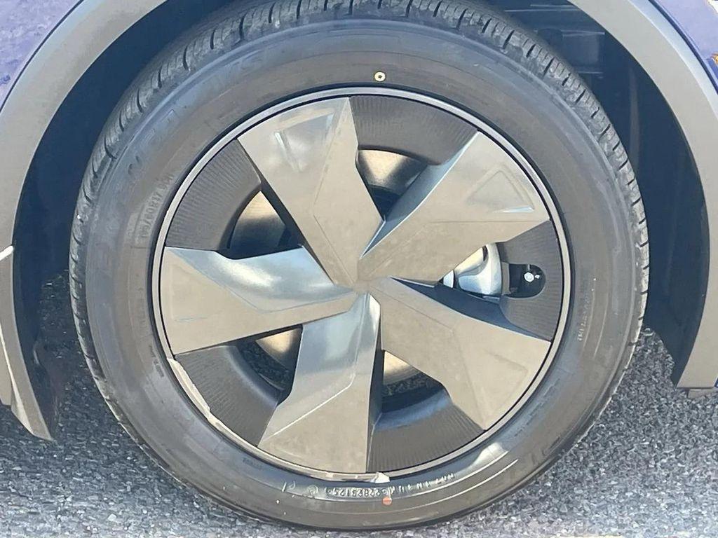 new 2026 Toyota Prius Plug-In Hybrid car, priced at $34,621