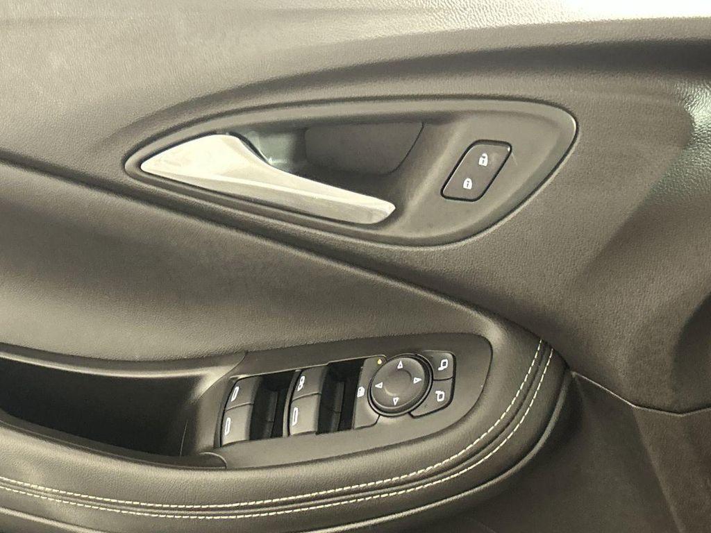 used 2025 Buick Encore GX car, priced at $20,944