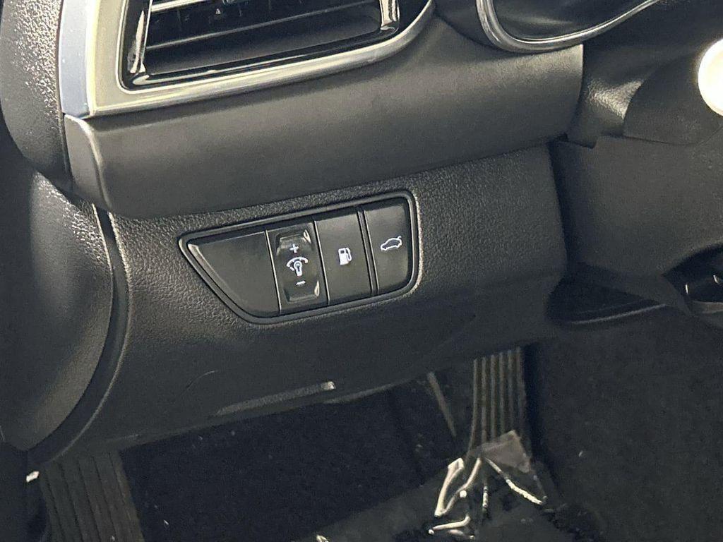 used 2025 Genesis G70 car, priced at $27,888