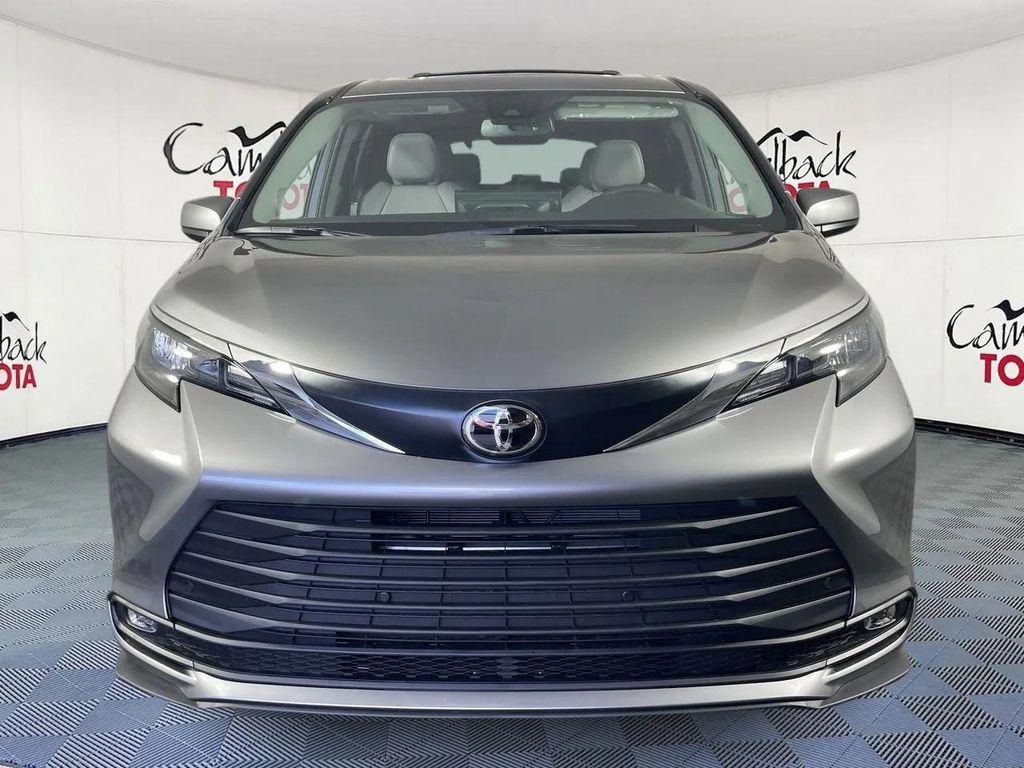 new 2026 Toyota Sienna car, priced at $48,230