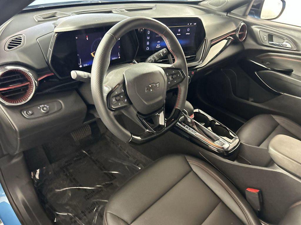 used 2025 Chevrolet Trax car, priced at $23,888