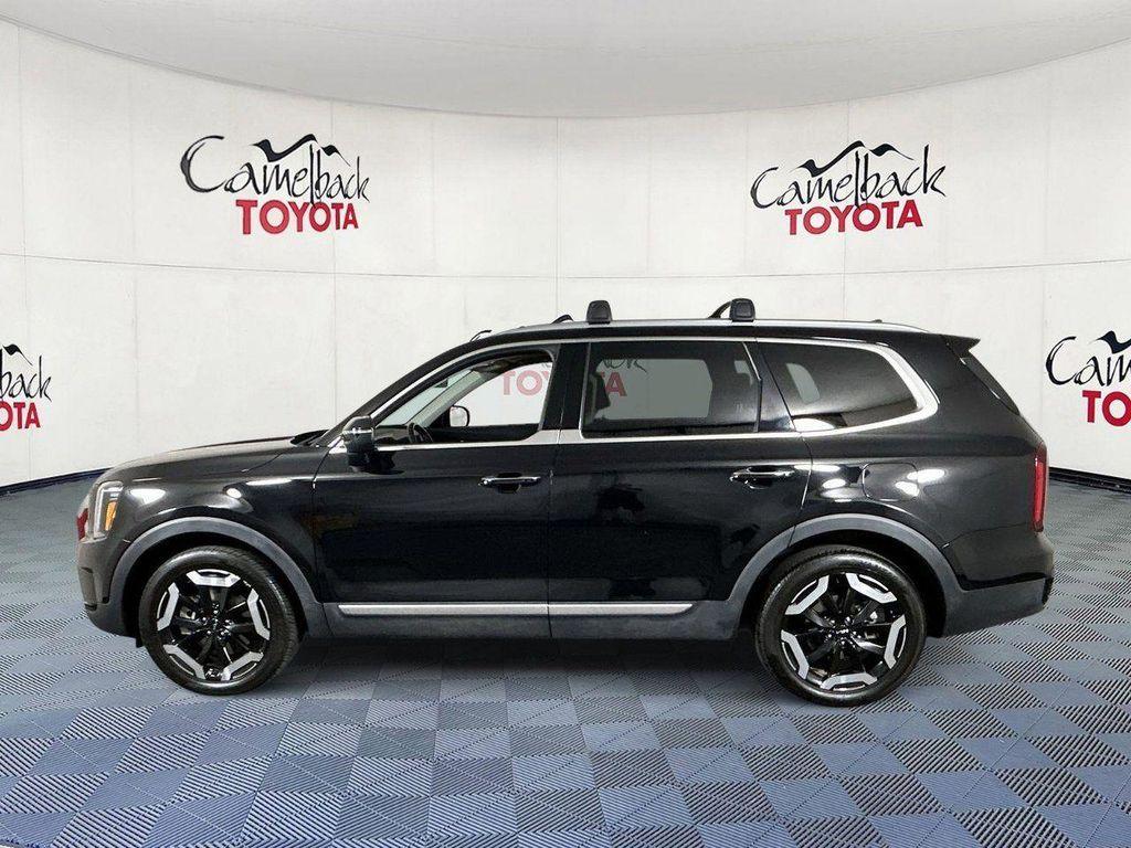 used 2025 Kia Telluride car, priced at $34,888