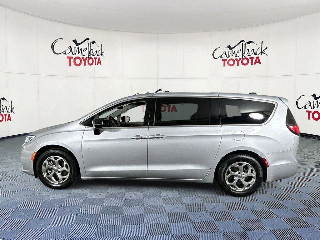 used 2024 Chrysler Pacifica car, priced at $29,817