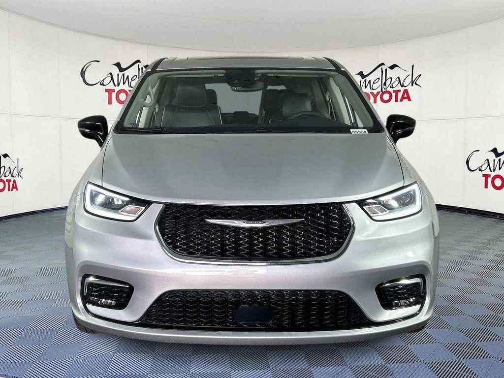 used 2024 Chrysler Pacifica car, priced at $29,817