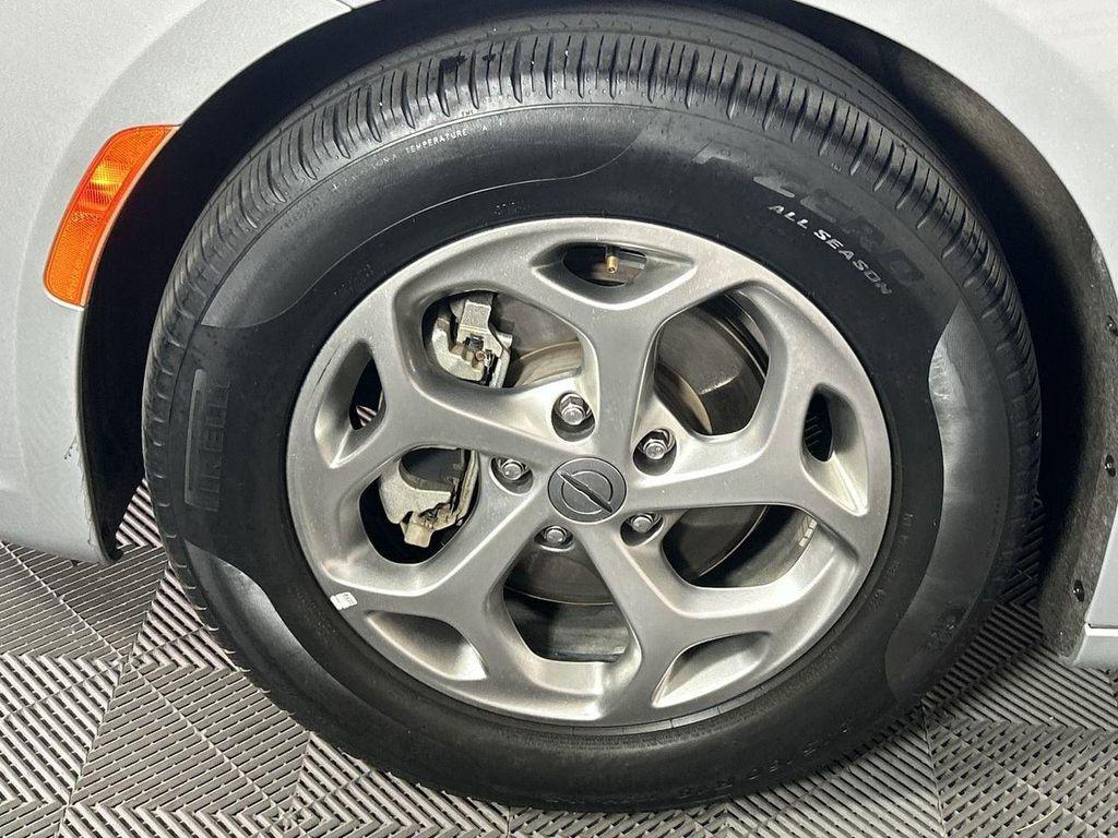 used 2024 Chrysler Pacifica car, priced at $29,817