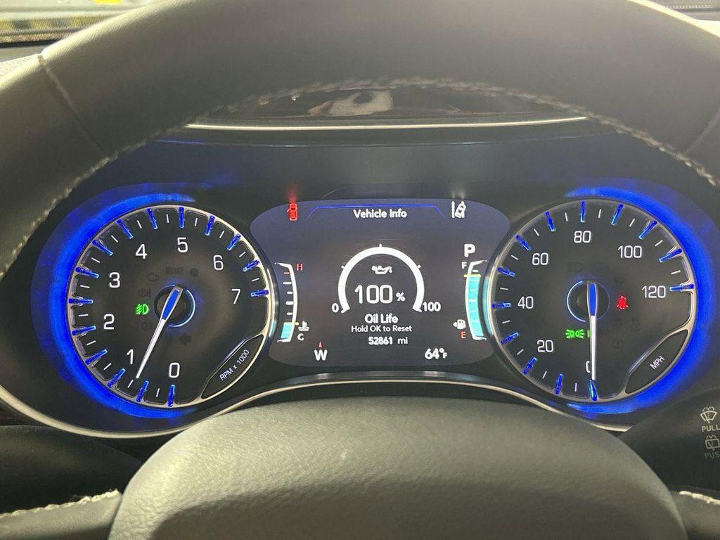 used 2024 Chrysler Pacifica car, priced at $29,817