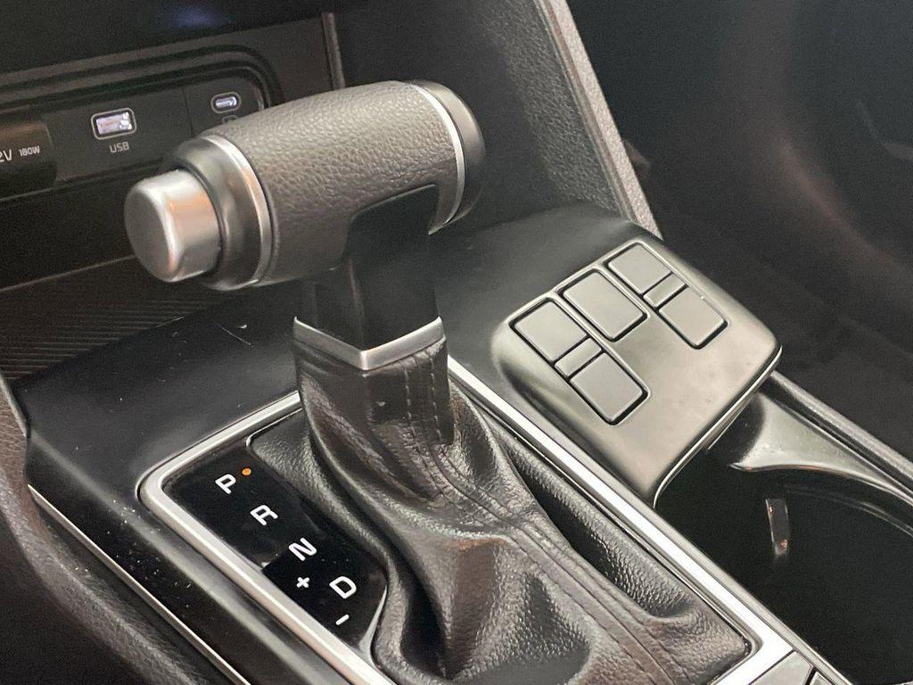 used 2025 Kia Sportage car, priced at $20,921