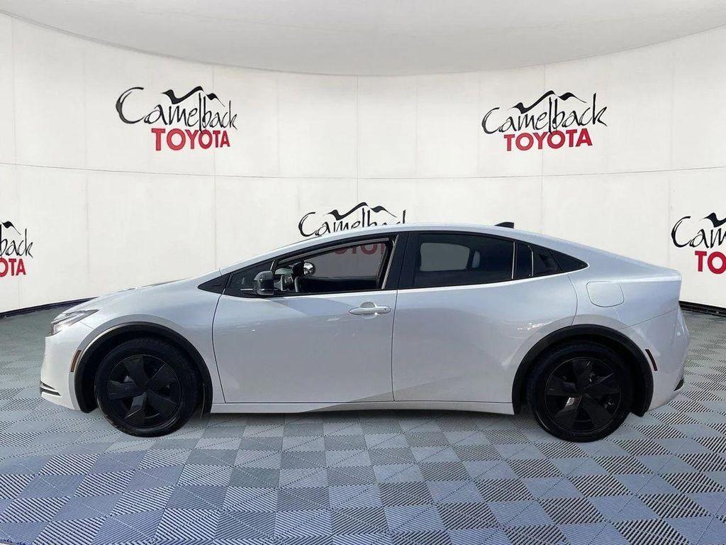 new 2026 Toyota Prius Plug-In Hybrid car, priced at $35,227
