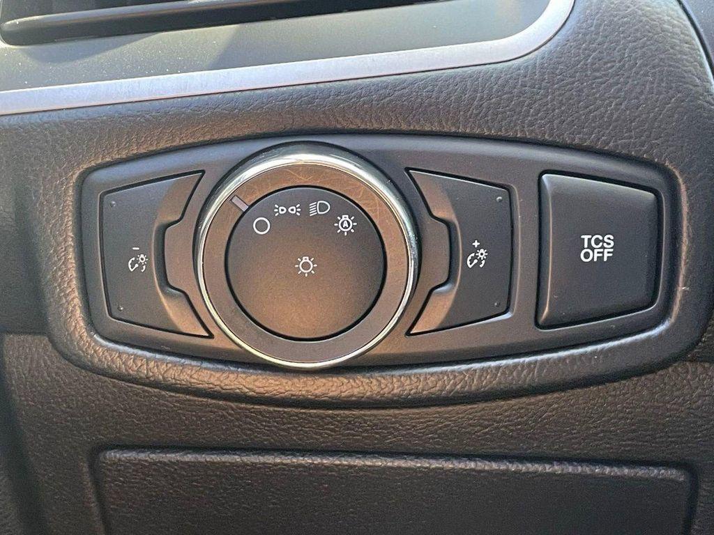 used 2022 Ford Edge car, priced at $17,888