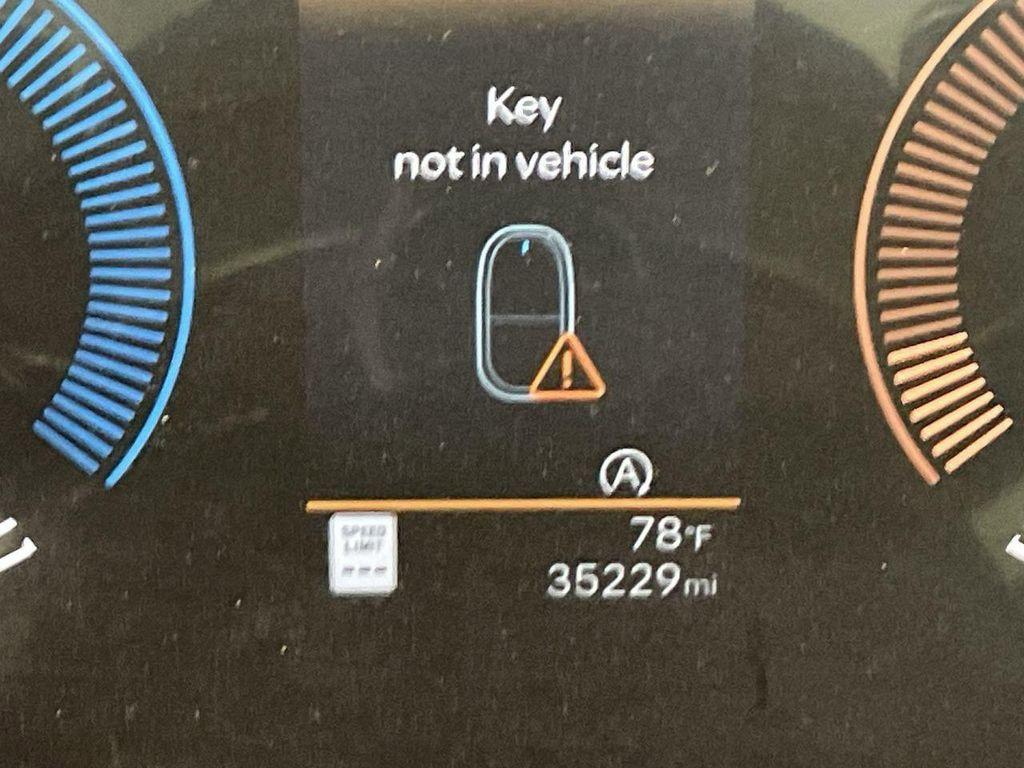 used 2025 Hyundai Santa Fe car, priced at $28,488