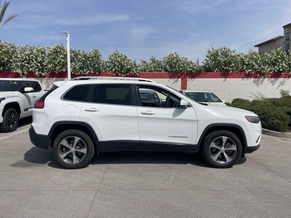 used 2019 Jeep Cherokee car, priced at $16,150
