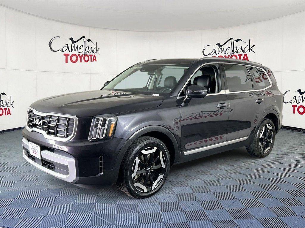 used 2025 Kia Telluride car, priced at $28,888