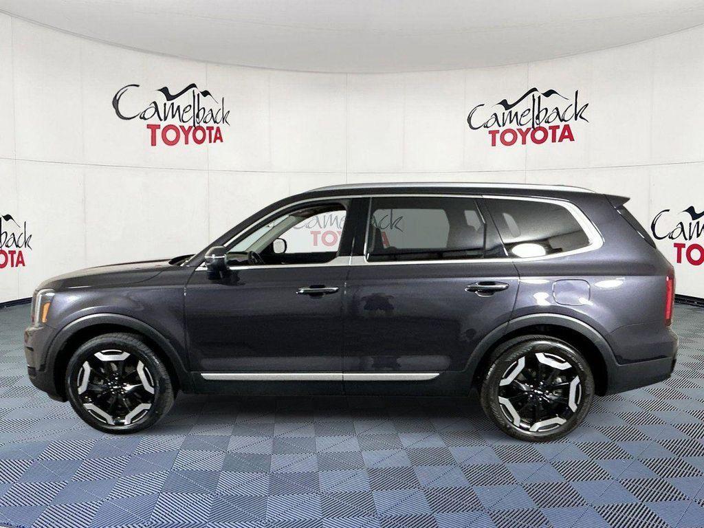 used 2025 Kia Telluride car, priced at $28,888