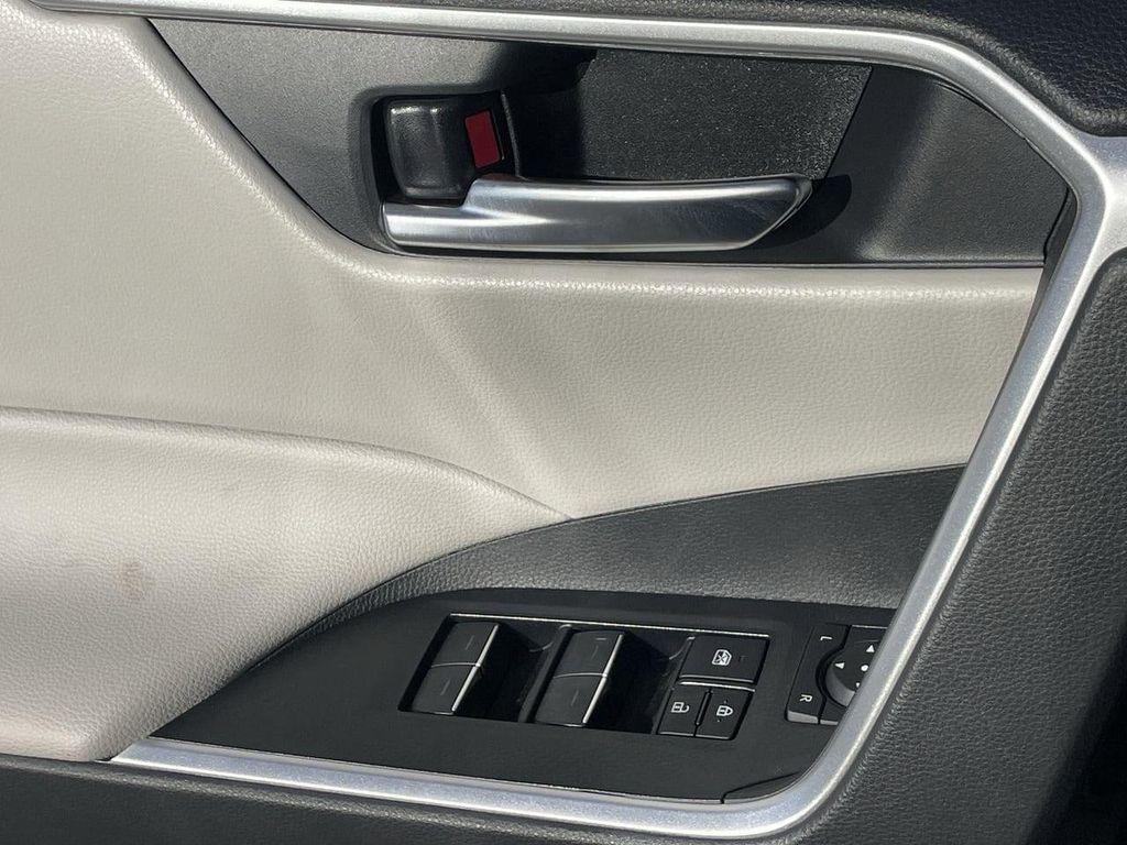 new 2025 Toyota RAV4 car, priced at $33,154