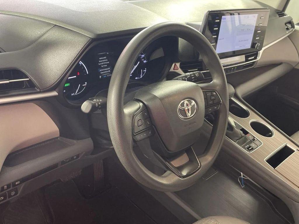 used 2023 Toyota Sienna car, priced at $36,488