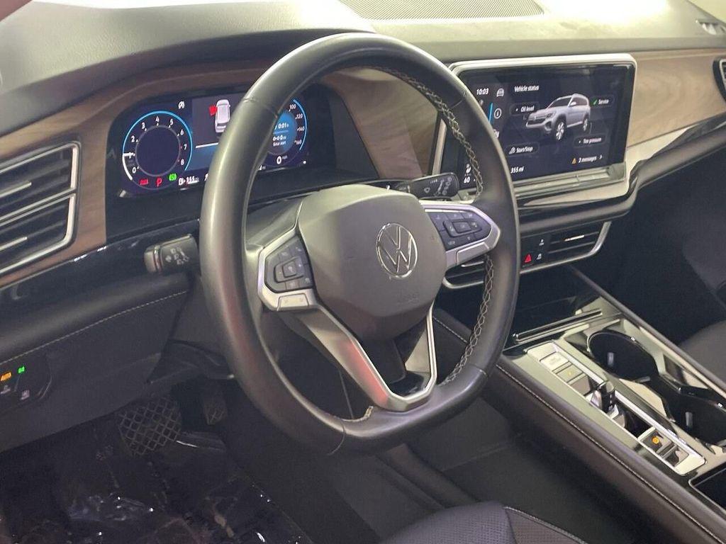 used 2024 Volkswagen Atlas car, priced at $28,815