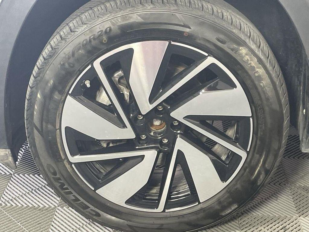 used 2024 Volkswagen Atlas car, priced at $28,815