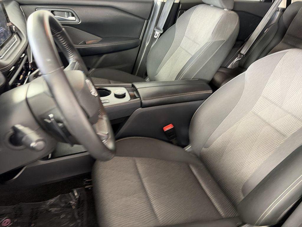 used 2025 Nissan Rogue car, priced at $22,289