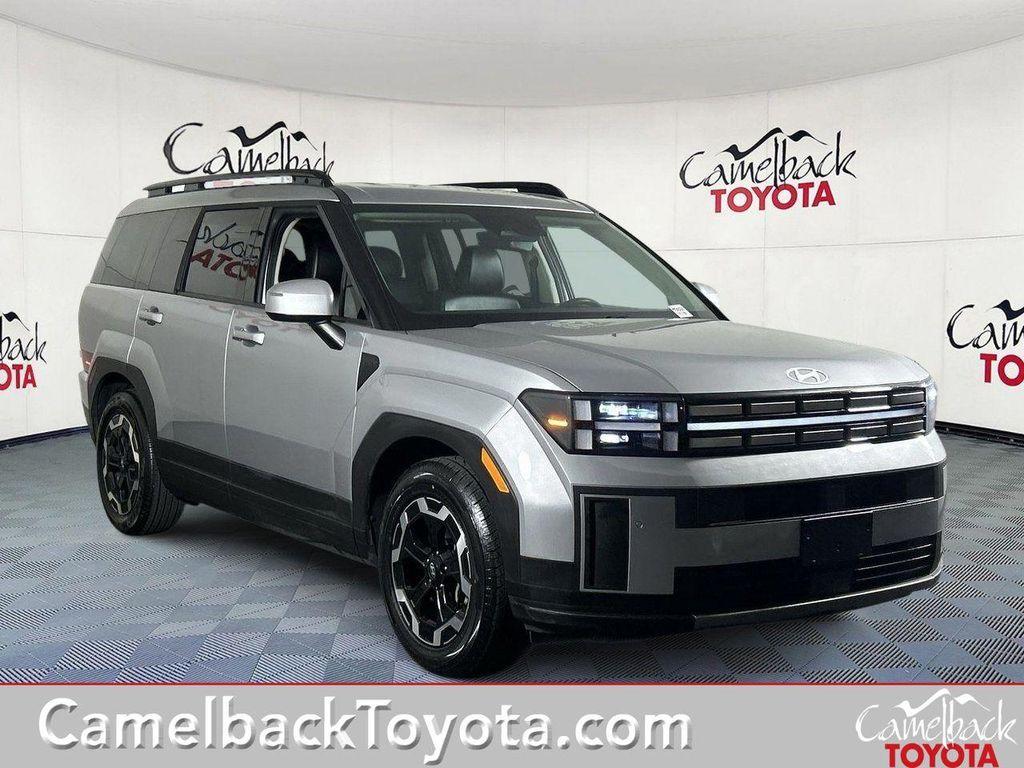 used 2025 Hyundai Santa Fe car, priced at $28,888