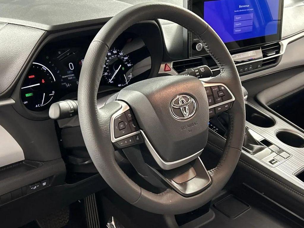 used 2025 Toyota Sienna car, priced at $47,102
