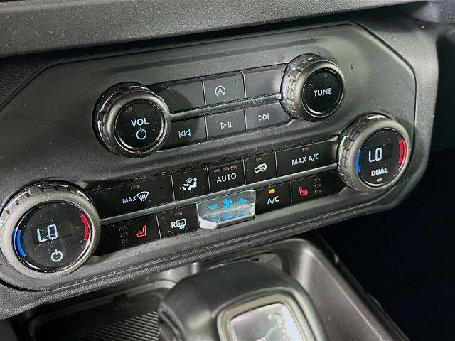 used 2025 Ford Bronco car, priced at $35,987