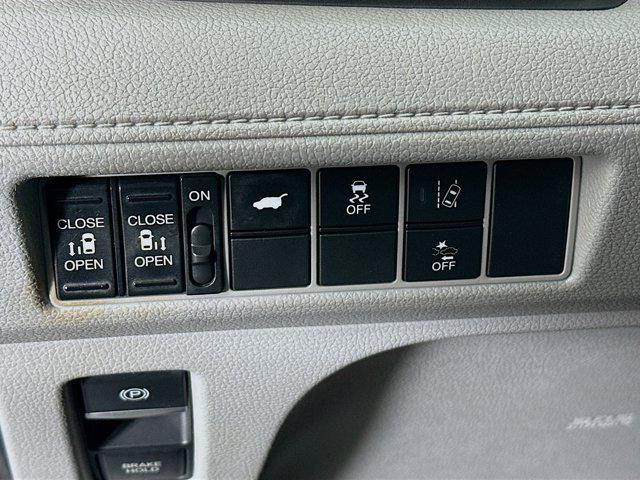 used 2019 Honda Odyssey car, priced at $20,996