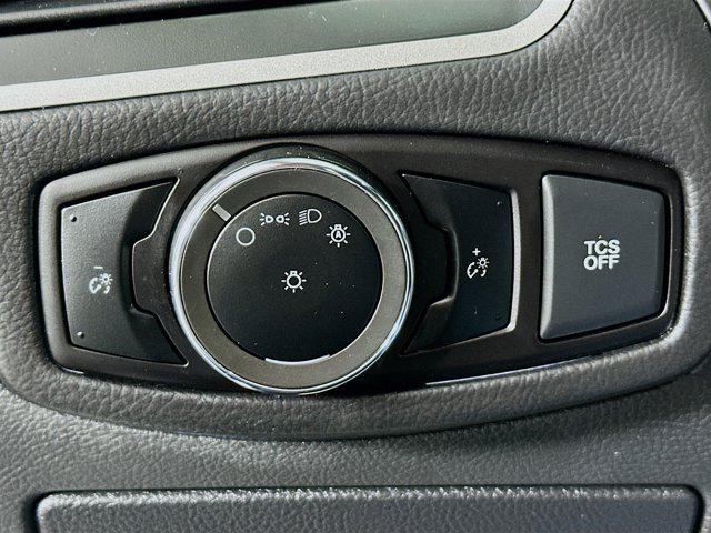 used 2024 Ford Edge car, priced at $20,797