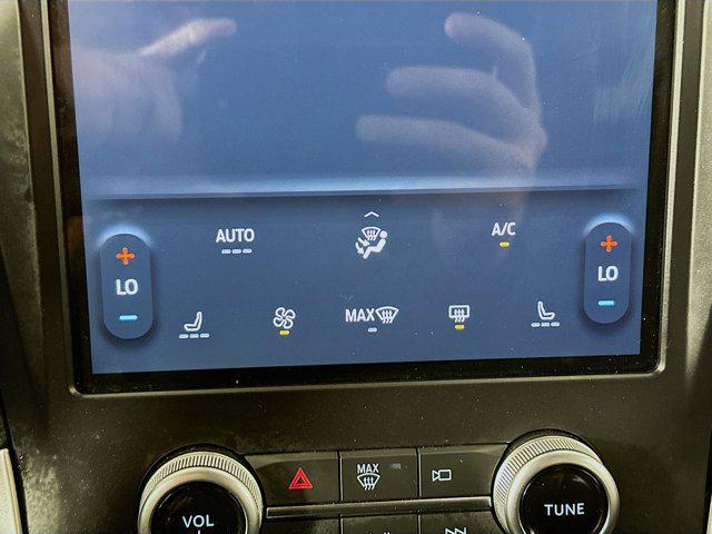 used 2024 Ford Edge car, priced at $20,797