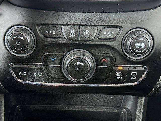 used 2019 Jeep Cherokee car, priced at $13,987