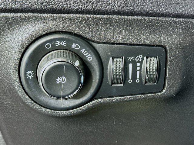 used 2018 Jeep Compass car, priced at $9,996