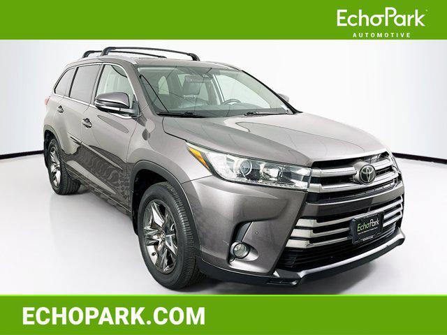 used 2018 Toyota Highlander car, priced at $21,987