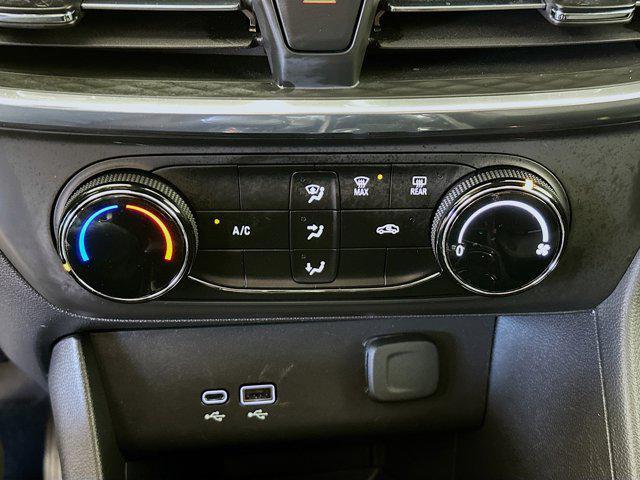 used 2025 Buick Encore GX car, priced at $18,996