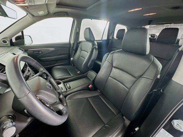 used 2022 Honda Pilot car, priced at $29,497