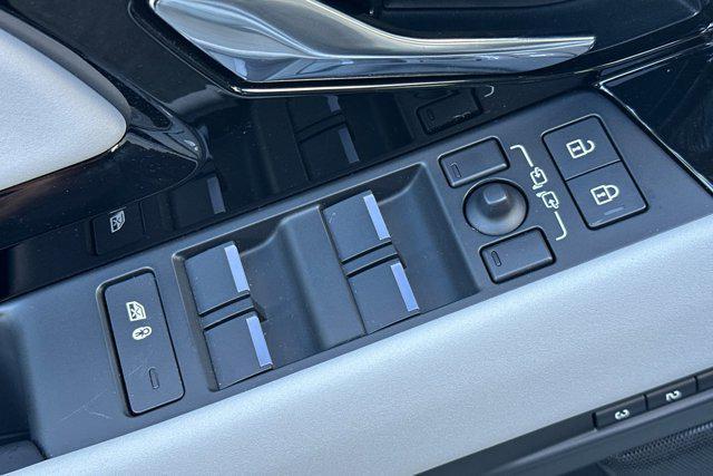 used 2024 Land Rover Range Rover Evoque car, priced at $37,987