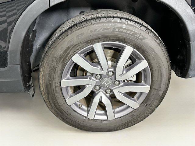 used 2022 Honda Pilot car, priced at $28,496