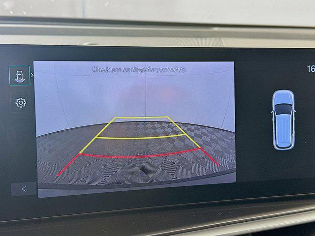 used 2024 Kia Sorento car, priced at $22,987