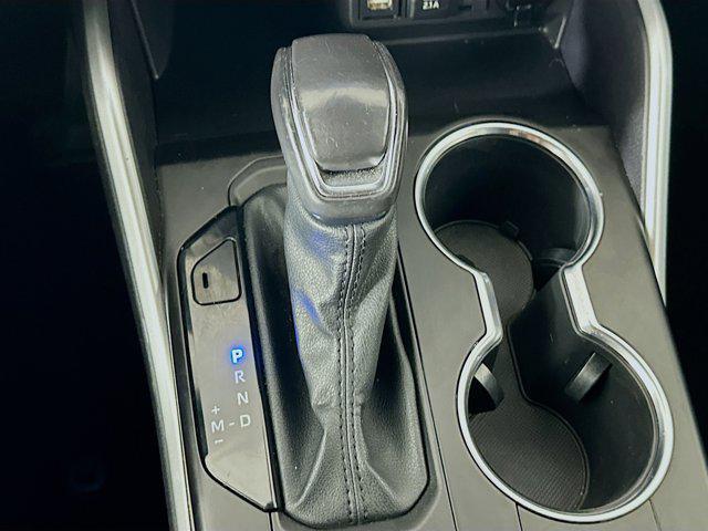 used 2021 Toyota Highlander car, priced at $34,497