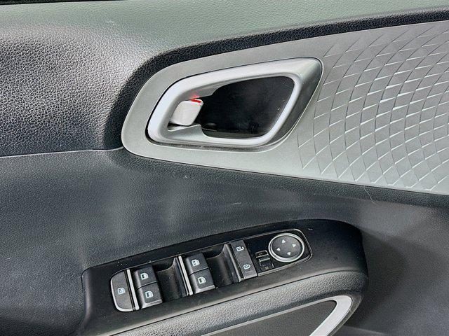 used 2024 Kia Soul car, priced at $14,996