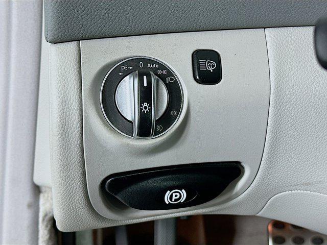 used 2007 Mercedes-Benz SL-Class car, priced at $12,987