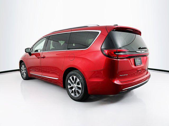 used 2025 Chrysler Pacifica car, priced at $43,996