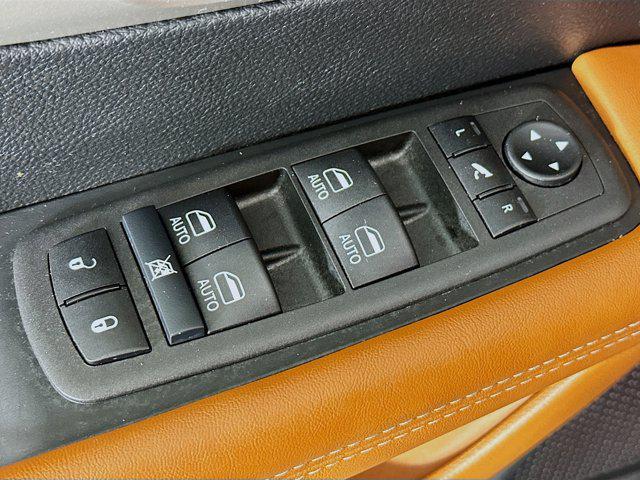 used 2025 Chrysler Pacifica car, priced at $43,996