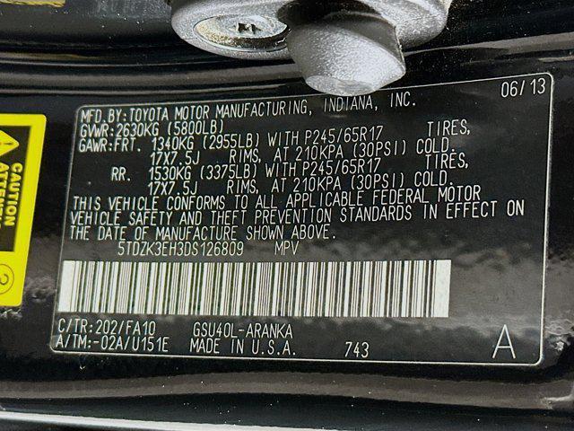 used 2013 Toyota Highlander car, priced at $12,996